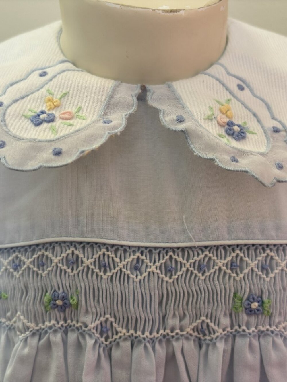 Carriage Boutiques 6M Baby Blue Hand Smocked Bubble Romper Embroidered Heirloom - Picture 2 of 4